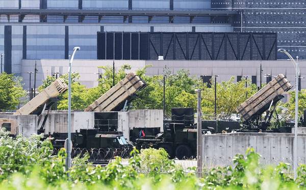 북한이 한미 연합훈련 '을지 자유의 방패'(UFS)를 앞두고 동해상으로 탄도 미사일을 발사한 12일 경기도 평택시 캠프 험프리스에 패트리엇 미사일이 배치돼 있다. 2026.8.12 연합뉴스