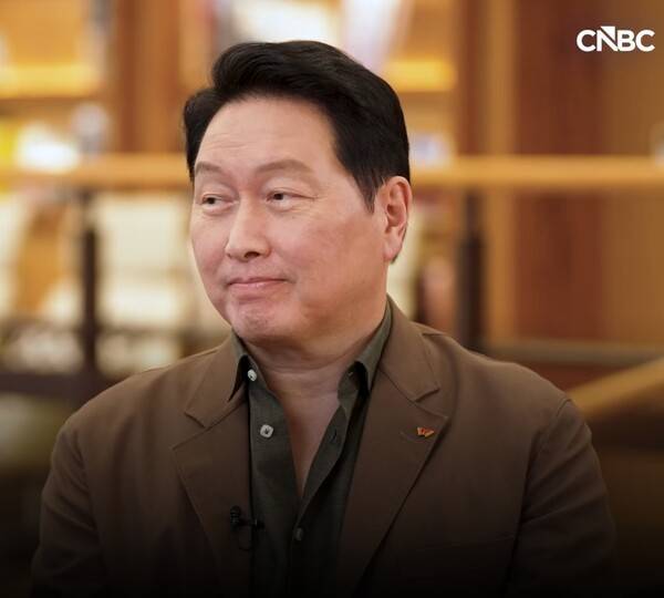 CNBC에 출연한 최태원 SK그룹 회장. 사진 CNBC