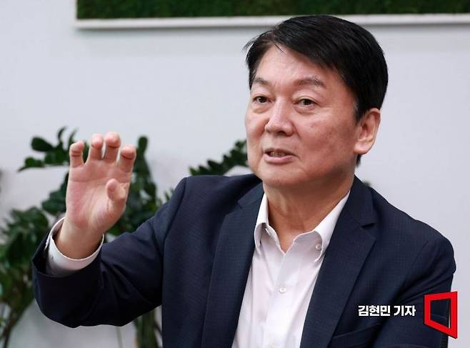 안철수 국민의힘 의원이 국회에서 아시아경제와 인터뷰하고 있다. 2026.7.28 김현민 기자