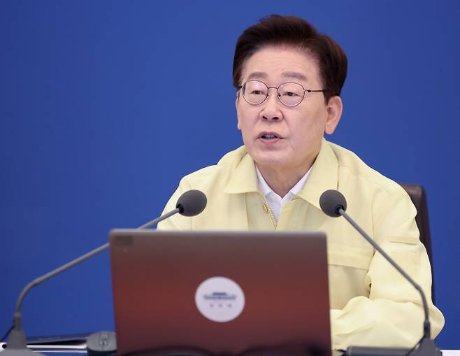 이재명 대통령, 제1회 을지국무회의 발언 - 이재명 대통령이 18일 청와대에서 열린 제1회 을지국무회의에서 발언하고 있다. 청와대통신사진기자단
