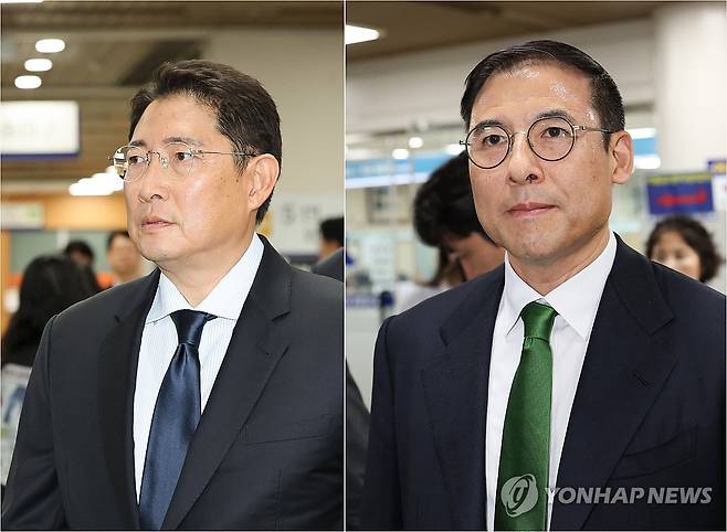 법정 출석하는 조현준-조현문 (서울=연합뉴스) 이진욱 기자 = 조현준 효성그룹 회장(왼쪽)과 조현문 전 효성그룹 부사장이 21일 서울 서초구 서울중앙지법에서 열린 조 전 부사장의 강요미수 혐의 사건 공판에 출석하고 있다. 조 전 부사장은 2013년 퇴사한 후 자신이 회사 성장의 주역이라는 내용의 보도자료를 배포하도록 형인 조 회장을 협박하고, 자신의 배우자를 음해한 것을 사과하지 않으면 비리를 고발하겠다고 강요한 혐의를 받고 있다. 2026.8.21 cityboy@yna.co.kr