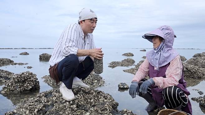 '동네한바퀴' 굴 메밀 칼국수&nbsp;