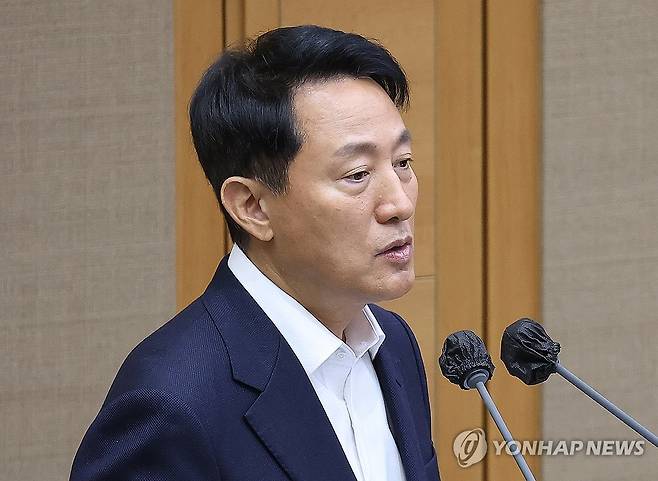 시정 질문에 답하는 오세훈 서울시장 오세훈 서울시장이 작년 11월 20일 서울시의회 정례회에서 시정 질문에 답변하는 모습. [연합뉴스 자료사진]