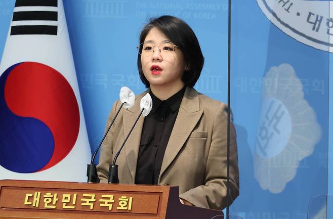 용혜인 기본소득당 원내대표가 지난 2024년 3월24일 오전 서울 여의도 국회 소통관에서 기자회견을 하고 있다. /연합뉴스