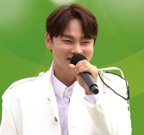 '전국노래자랑' 출연진 라인업 : 박서진, 강유진, 조명섭, 미스김, 성리