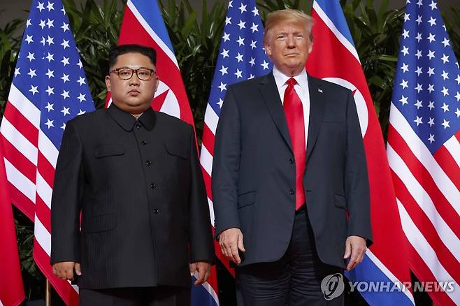 2018년 6월 싱가포르에서 열린 첫 북미정상회담 [AP=연합뉴스 자료사진. 재판매 및 DB 금지]