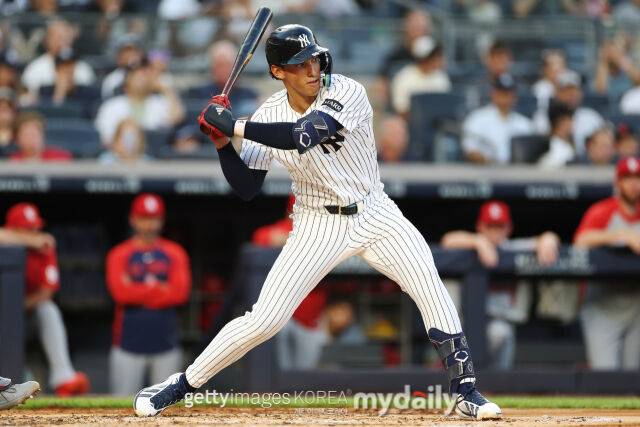 MLB 뉴욕 양키스 신인 내야수 조지 롬바드 주니어는 지난 8월 30일(한국시각) 보스턴과 경기 도중 무릎 통증으로 교체된 뒤 2경기 연속 결장했다./게티이미지코리아