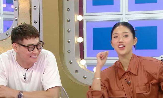 ‘라디오스타’ 미미, 만화책 1000권 소장 (라스)
