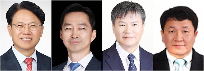 초대 중대범죄수사청장 후보군이 4명으로 압축됐다. 중대범죄수사청장후보추천위원회는 4일 정부서울청사에서 회의를 열어 초대 중수청장 후보로 김관정 변호사(왼쪽부터), 김지용 변호사, 문홍주 변호사, 이윤제 명지대 법학과 교수 등 모두 4명을 선정해 행정안전부 장관에게 추천하기로 의결했다고 밝혔다. 연합뉴스