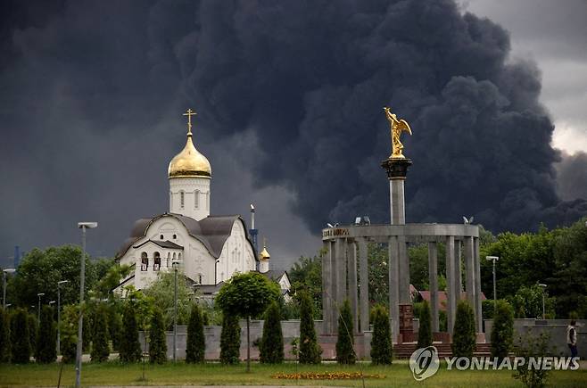 지난 6월 18일 모스크바가 공습당한 상황 [SOCIAL MEDIA/로이터=연합뉴스 자료사진. 재판매 및 DB 금지]