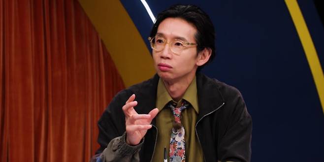 ‘시간추적자 설록’ 법 밖의 심판자들과 사적 복수 조명 (제공: SBS Plus)