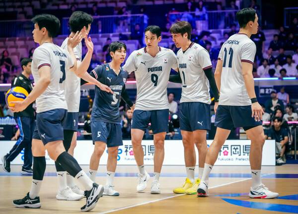 [칼럼] 태국에도 무너진 한국 남자배구, 체질 개선 없는 인기는 '모래성'이다.(사진출처=AVC)