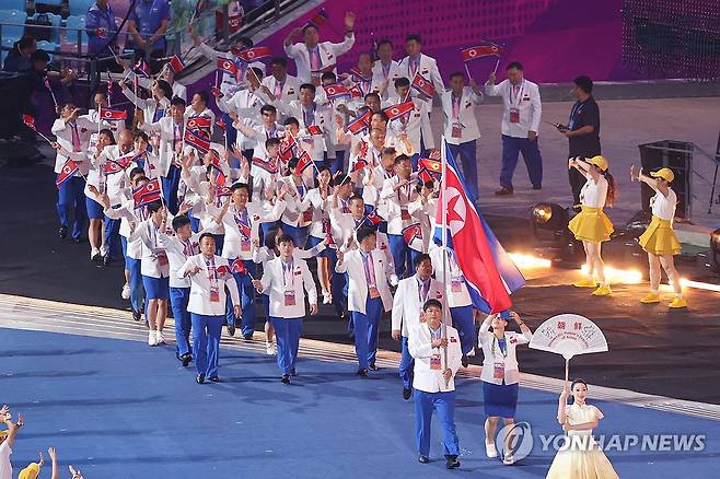 항저우 아시안게임 개회식 북한 선수단 입장 2023년 9월 23일 중국 항저우 올림픽 스포츠센터 스타디움에서 열린 2022 항저우 아시안게임 개회식에서 북한 선수단이 입장하는 모습. [연합뉴스 자료사진. 재판매 및 DB금지]