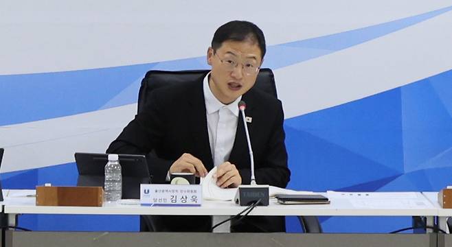 리얼미터 광역단체장 직무수행 만족도 조사