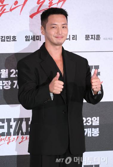 배우 변요한이 9일 오후 서울 CGV용산아이파크몰에서 진행된 영화 '타짜: 벨제붑의 노래' 언론배급시사회 및 기자간담회에 참석해 포즈를 취하고 있다. /사진=머니투데이 사진DB