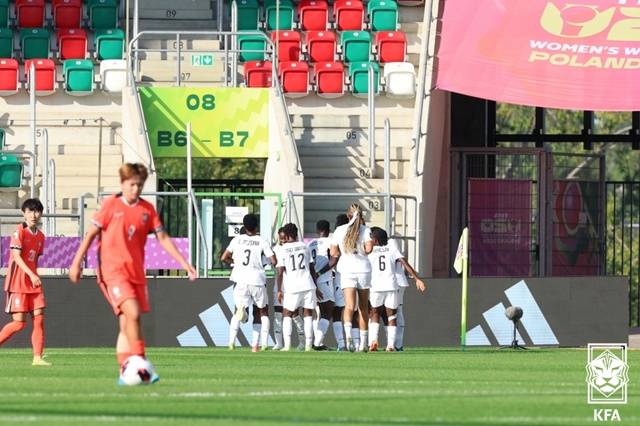가나 여자 U-20 대표팀의 골 세리머니. /사진=대한축구협회 제공