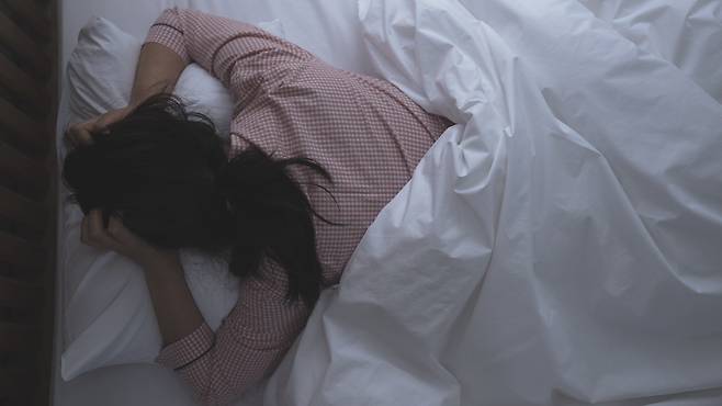 잠이 오지 않는 밤이 반복된다면 수면 습관부터 점검해야 한다｜출처: 클립아트코리아