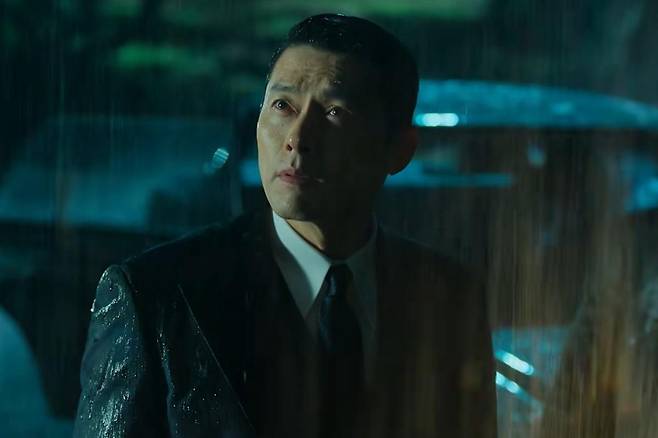 Following the massive success of the previous season, which ranked first in global viewership among Disney+ Korean original releases in 2025, the series announced its spectacular return on the 9th, armed with an expanded worldview, more substantial direction, and a star-studded cast.As expectations were high due to the success of the previous season, Season 2 proved its potential even before its release by ranking 6th in TV-OTT drama buzz and 10th overall in TV-OTT.This season centers on 1979, nine years after the events of the previous season. Set against the backdrop of the chaotic political climate spanning from October, when the Bu-Ma Democratic Uprising occurred, to just before the December 12 Incident, the series explores the uncontrollable desires of its characters in the absence of absolute power, employing an authentic noir style.Unlike the previous seasons omnibus structure, where each episode featured a different atmosphere and tone, this season has been reorganized into a single narrative system that races toward a single major event until the finale. Director Woo Min-ho explained, If Season 1 showcased a diverse range of colors in each episode, Season 2 relentlessly pushes toward a single incident from beginning to end with a unified tone. He further added, If the previous season was just the beginning, this is a much more full-scale and intense power struggle, revealing that he focused on highlighting the emotional pressure and tension between the characters rather than concentrating on flashy action sequences.The first two episodes, which have been released, densely portray the clash between characters who have built influence in their respective fields over the past nine years amidst rapidly changing circumstances.Baek Ki-tae (Hyun Bin), who rose to the position of Acting Director of the Central Intelligence Agency—the second-highest ranking official—after a series of relentless promotions, begins his unstoppable march toward supreme power. Revealing his formidable authority and charisma amidst a chaotic order, he continues to make precarious choices to realize his ambitions. In response, Jang Geon-young (Jung Woo-sung), who has endured nine years after losing everything, returns as a special advisor to the Joint Investigation Headquarters, leading to a tense reunion between the two characters. The relentless pursuit of the past transcends public justification and intertwines with personal grudges, driving the narrative with even greater intensity.Additionally, Baek Ki-hyun (Woo Do-hwan), the younger brother who has been observing his older brother Baek Ki-taes unsparing ambition, joins the Joint Investigation Headquarters as a Lieutenant Colonel in the Security Command. He acts as a decisive variable, creating a conflict between their blood relationship as brothers and their investigative duties.This season not only features distinct transformations of existing characters but also introduces a large number of diverse figures with their own distinct objectives, making the story even more colorful.Oh Ye-jin, reborn as South Koreas first female prosecutor, displays an unstoppable momentum with her boldness and resolute attitude, even personally leading an undercover investigation into a drug organization. Unyielding to a male-dominated organizational culture and upholding her convictions, Oh Ye-jin infuses the drama with intense energy. Yuji Ikeda (Won Chi-an), who has expanded her influence from a key figure in the Yakuza organization to its successor, also occupies a pivotal position in the power struggle with her cool and restrained charisma. Making unconventional decisions while thoroughly concealing her true intentions, she emerges as a core force shaking up the landscape of power.Adding to this, Cheon Seok-jung (Jung Sung-il), the second-in-command and Chief of Staff to the President, seeks to reshape the political landscape with ambitions hidden behind a relaxed smile, while Pyo Hak-soo (No Jae-won), who came up to Seoul from his position as Director of the CIA in Busan, delivers unpredictable tension with his unpredictable madness and cunning duplicity.With a more intricate unified narrative, overwhelming production scale, and the sharp ambitions of the characters intertwined, Made in Korea Season 2 has delivered an intense immersion that surpasses its predecessor. The eyes of viewers around the world are now focused on who will emerge as the ultimate winner in this rampaging power war.