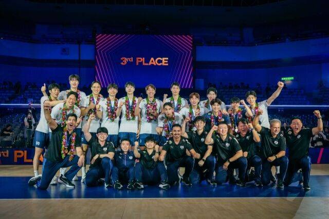 13일 일본 후쿠오카의 기타큐슈시립체육관에서 열린 2026 아시아선수권 3위 결정전에서 호주를 꺾고 동메달을 거머쥔 라미레스호./AVC 제공