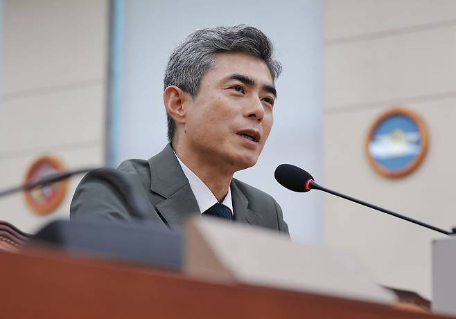 강신철 국방부 장관 후보자가 16일 국회 국방위원회에서 열린 인사청문회에서 위원 질의에 답하고 있다. 연합뉴스