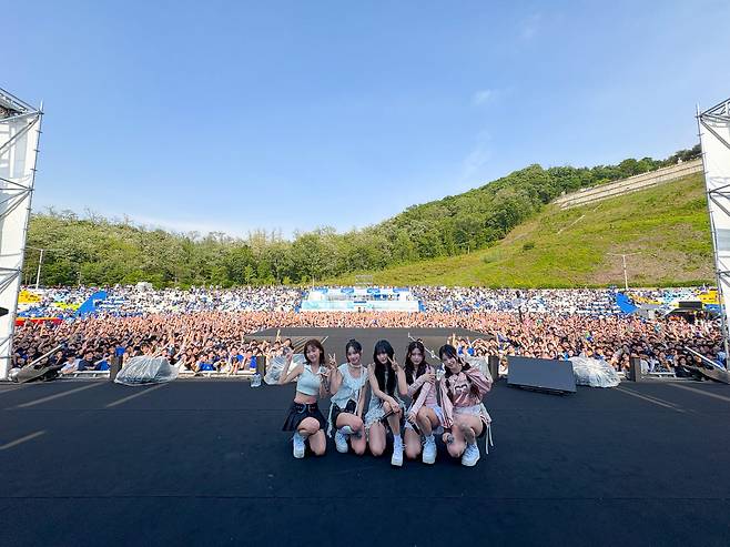 5월 한달간 대학축제 18곳을 종횡무진한 리센느.(사진=더뮤즈엔터테인먼트)