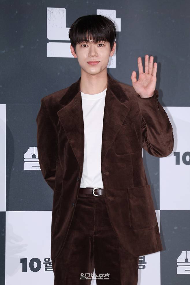[포토] 배현성, 잘생긴 손인사