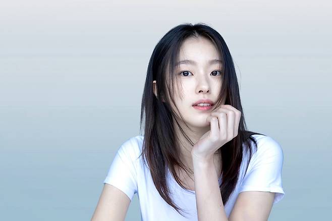 배우 신윤하 고스트스튜디오
