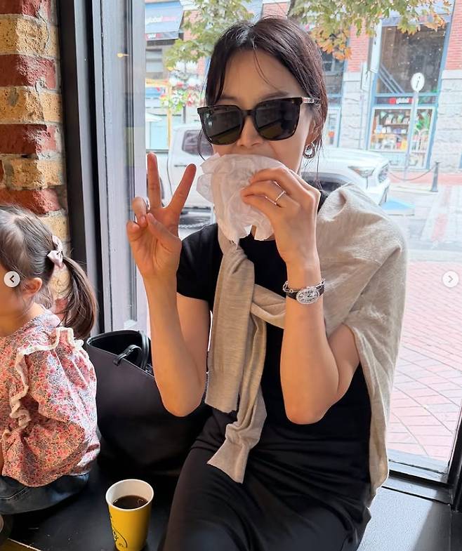 On the 19th, Han Ji-hye posted a photo on her personal account along with the caption, My real family trip vlog has been uploaded! This is the long-distance trip with my 6-year-old (feat. Vancouver, Canada).The released photo captures the happy moments of Han Ji-hyes family as they traveled to Vancouver, Canada, with her prosecutor husband and 6-year-old daughter, Yun-seul.Han Ji-hye explained, I went on a long-distance family trip to Canada with my 6-year-old daughter, Yun-seul. I heard a lot about how wonderful Canada is in the summer, and since Yun-seul seems to have grown up a lot now, I mustered up the courage to take the three of us on this trip together. She added, I had a lot of worries before we left, wondering if she would endure the long flight and adjust to the time difference since it was a long-distance trip with a child. I wonder what kind of experiences arose for our family of three! I tried to capture a chaotic, real-life family trip rather than just a pretty one.Han Ji-hye draws attention by revealing a trip with her playful daughter, capturing both the happiness and the challenging moments of being a mother. Meanwhile, Han Ji-hye married a prosecutor six years her senior in 2010 and gave birth to a daughter, Yoon-seul, in 2021.