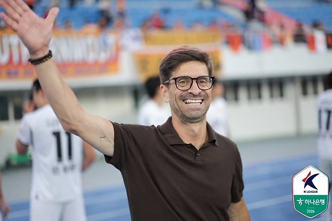제주SK 세르지우 코스타 감독. 제공 | 한국프로축구연맹