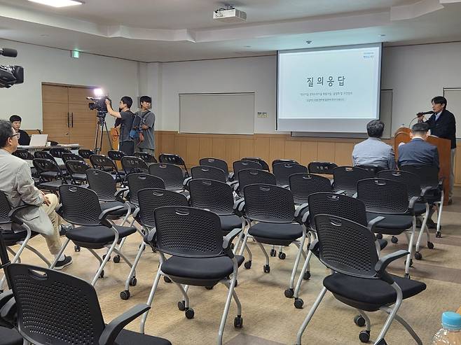 텅 빈 주민 설명회 [촬영 박성제]