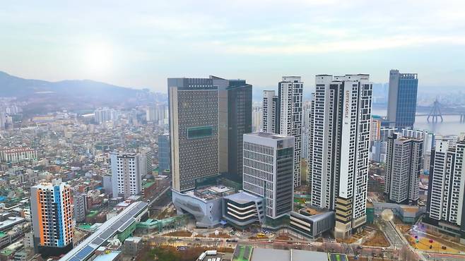 구의역 인근 롯데캐슬 이스트폴 전경. 한경DB