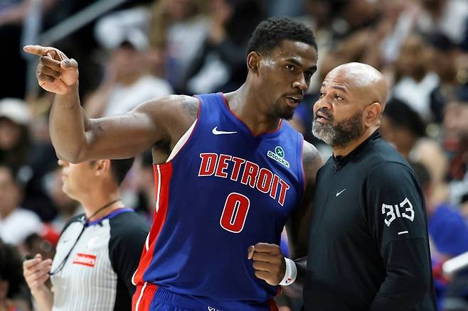 USA Basketball AssistantsFILE - Detroit Pistons center Jalen Duren (0) talks with head coach J.B. Bickerstaff during the first half in Game 7 of a second-round NBA playoffs basketball series May 17, 2026, in Detroit. (AP Photo/Duane Burleson, File) FILE PHOTO