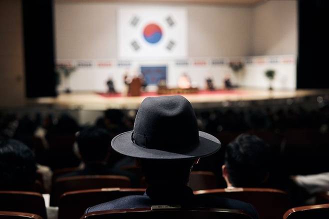 암살자(들) *재판매 및 DB 금지
