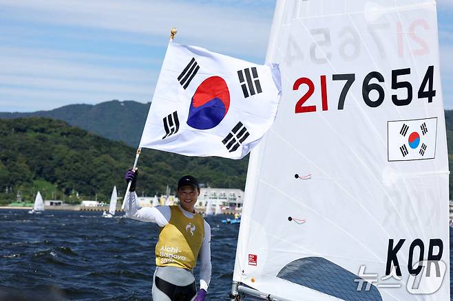 2026 아이치·나고야 아시안게임 금메달을 획득한 하지민.  ⓒ 로이터=뉴스1
