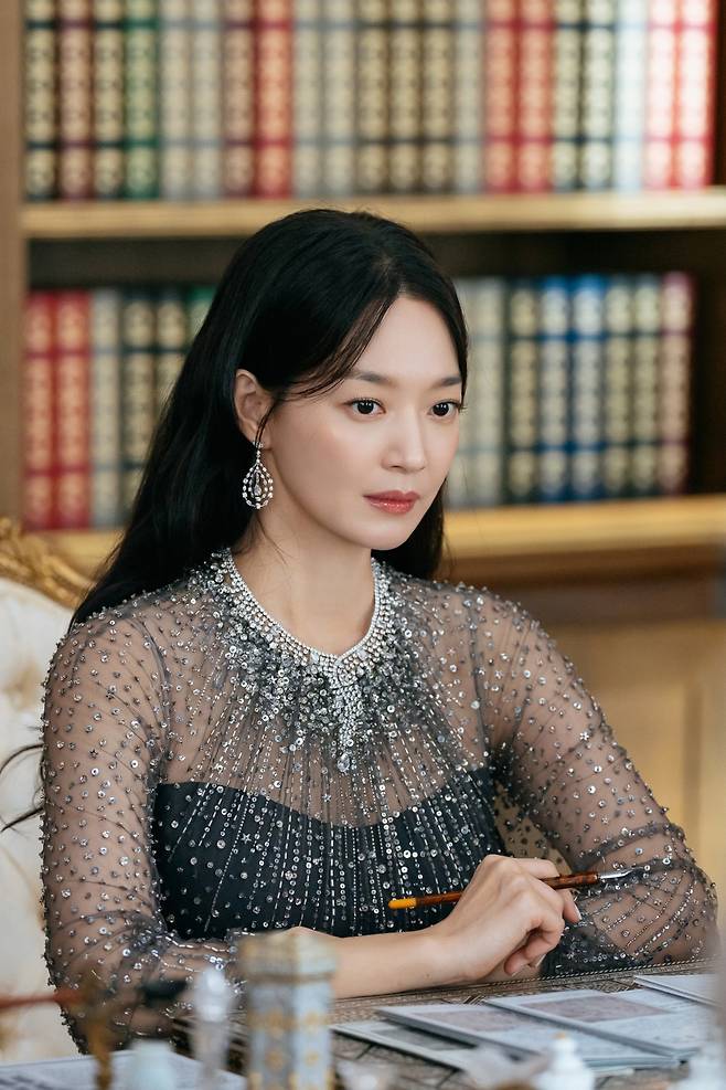 신민아 / 사진 제공=디즈니+(플러스) '재혼 황후'