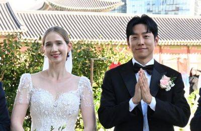 국가유산청 국립고궁박물관이 운영하는 야외결혼식 '고결'의 첫 주인공인 에스토니아 출신 유튜버 마이씨(왼쪽) 부부. 국가유산청