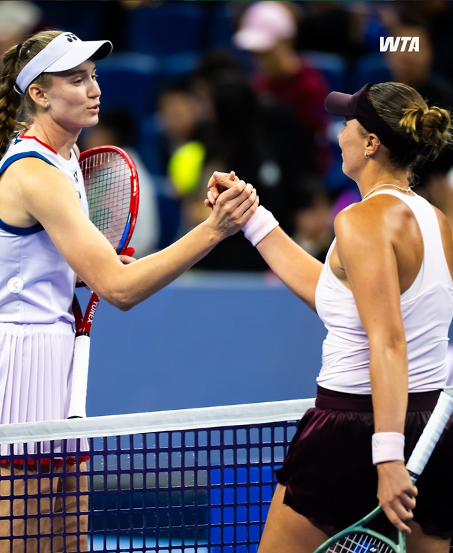 엘레나 리바키나가 차이나오픈에서 차라예바에게 역전패를 당했다. WTA