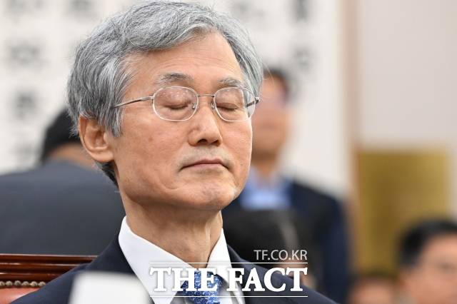 조희대 대법원장은 6일 국회 법제사법위원회 국정감사 마무리 발언에서 "대법원이 온전한 구성을 마치도록 필요한 노력을 다하겠다"고 말했다./남용희 기자