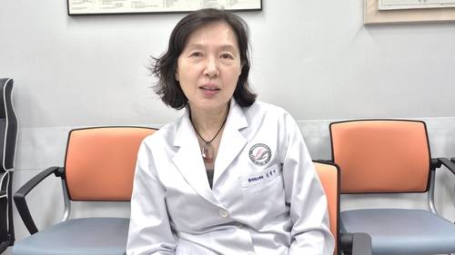 연합뉴스와 인터뷰 중인 김현아 교수 [윤근영 기자 촬영]