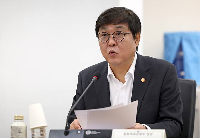 최휘영 문체부 장관이 14일  문화예술정책자문위원회 뮤지컬 분과 3차 회의에서 발언하고 있다. 사진 제공=문체부
