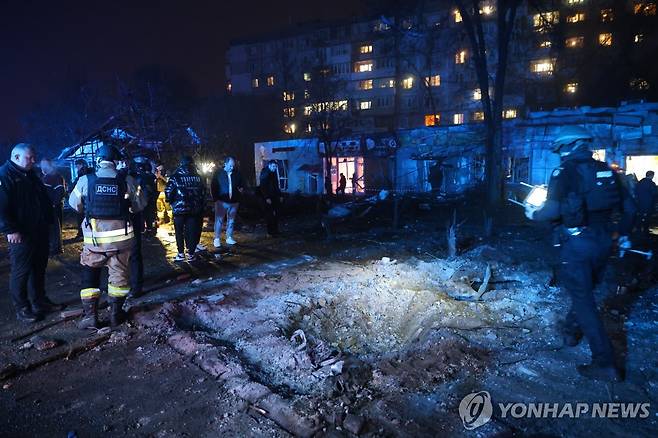 러시아 공습으로 파괴된 우크라이나 현장 [AP=연합뉴스 자료사진]