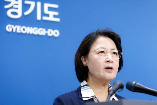 추미애 경기국제공항 재추진 용역 재개 관련 경기도지사 보도 사진