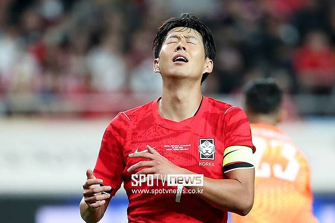 ▲ 손흥민이 한국 축구에서 차지하는 위상을 생각하면 쉽게 넘기기 어려운 이야기다. 주장의 이름조차 편하게 멸칭으로 부르는 분위기가 사실이라면, 대표팀의 균열은 생각보다 깊은 곳까지 번진 것일 수 있다. ⓒ곽혜미 기자