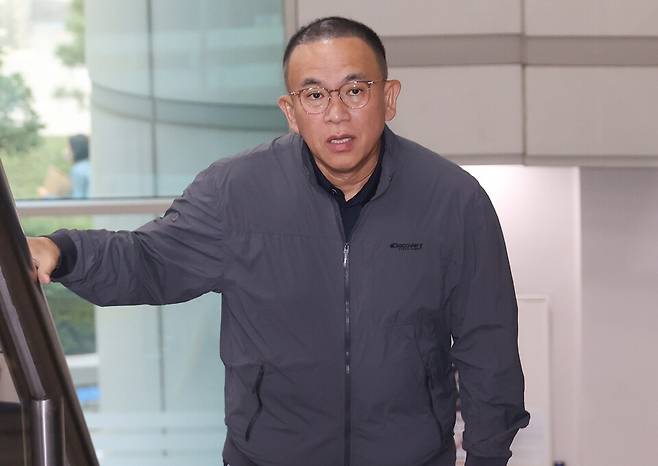 명태균씨가 지난 7일 오후 서울 서초구 서울고등법원에서 열린 윤석열 전 대통령의 무상 여론조사 관련 정치자금법 위반 혐의 항소심 선고공판에 출석하고 있다. ⓒ시사저널 박정훈