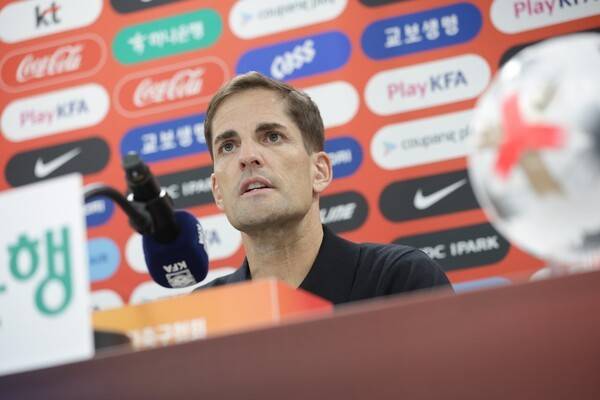 로베르트 모레노 감독. /사진=대한축구협회(KFA)