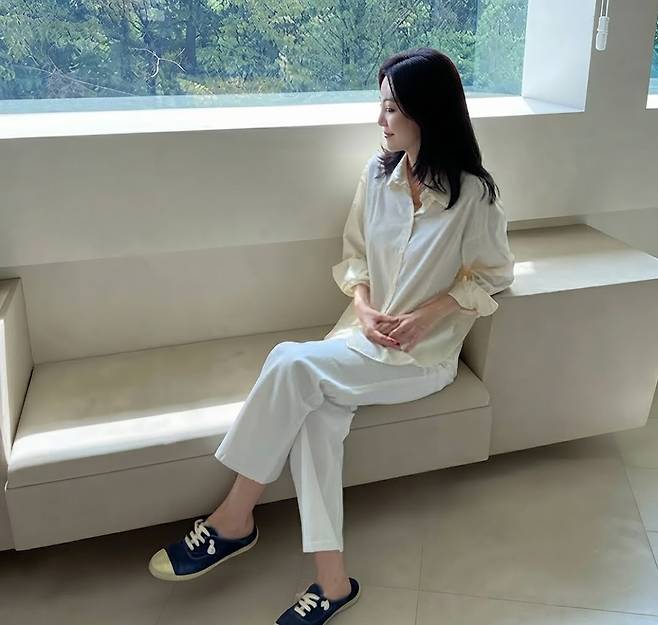 스포트라이트가 걷힌 자리에서 오직 실력으로 내일을 설계하는 시간. 김소영 SNS