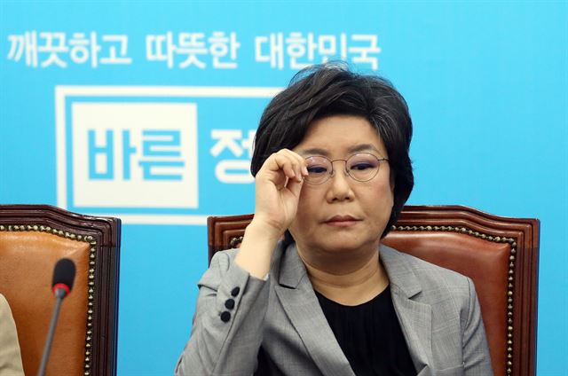 금품수수 의혹에 휩싸인 바른정당 이혜훈 대표. 연합뉴스
