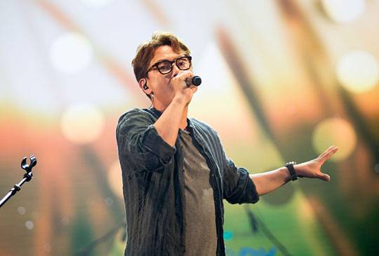 가수 윤종신이 지난 6월 발표한 ‘좋니’는 가온차트가 발표하는 노래방 차트 기준으로 두 달 가까이 1위를 유지하고 있다.