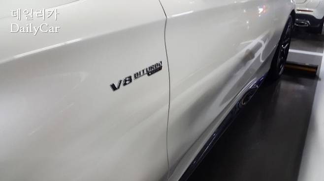 메르세데스-AMG S63 카브리올레