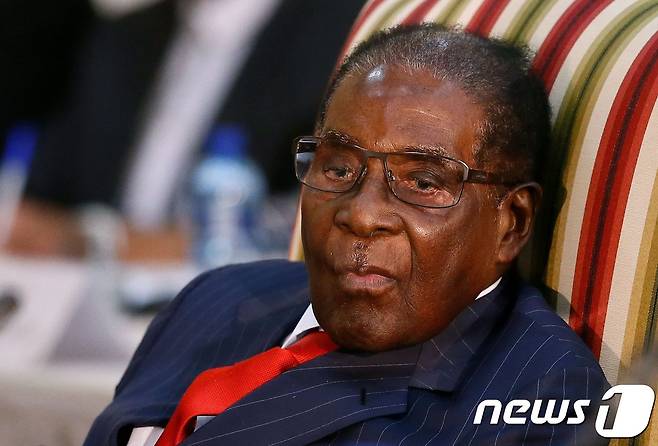 로버트 무가베 짐바브웨 대통령(자료사진) © AFP=뉴스1